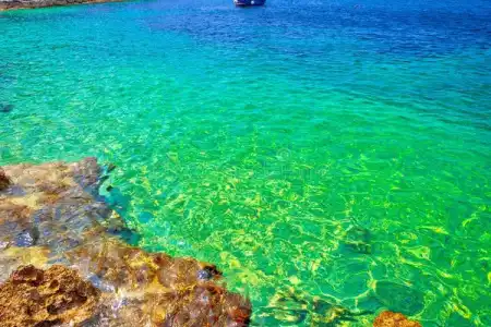 Full-day boat tour to Dugi Otok, Blue Lagoon, and Sakarun Beach